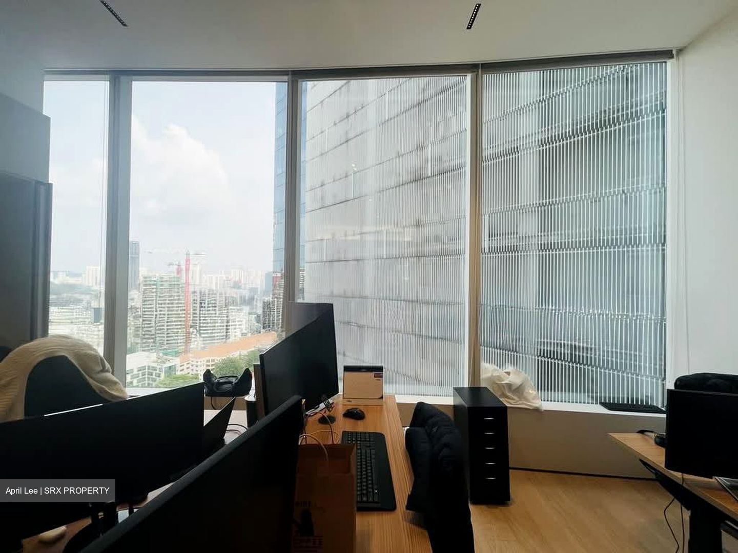 The Central (D1), Office #579081301